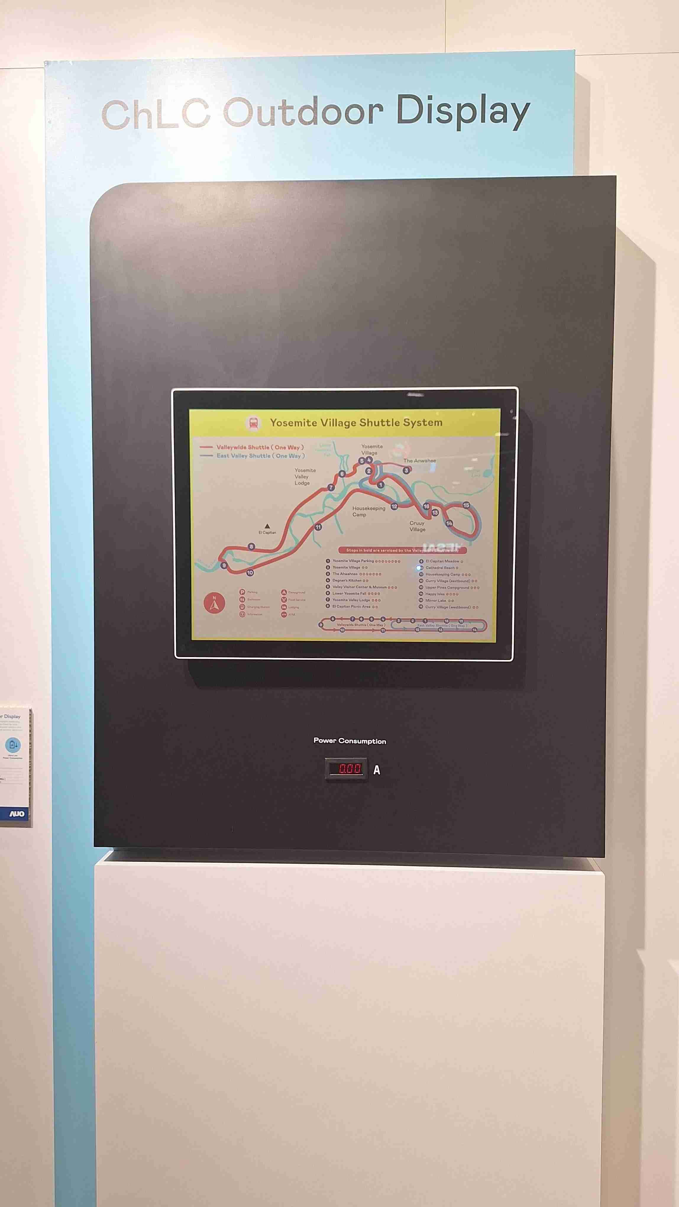 巨星国际的「胆固醇液晶超低耗能户外全彩显示器」不只环保省电，，，，且符合户外严苛使用环境，，拥有在摄氏-30度至85度下的宽温使用优势，，，，并且强光愈强愈能呈现绝佳的色彩饱和度及显示效果，，，，易于安装的特性将成为户外电子看板的新首选。。