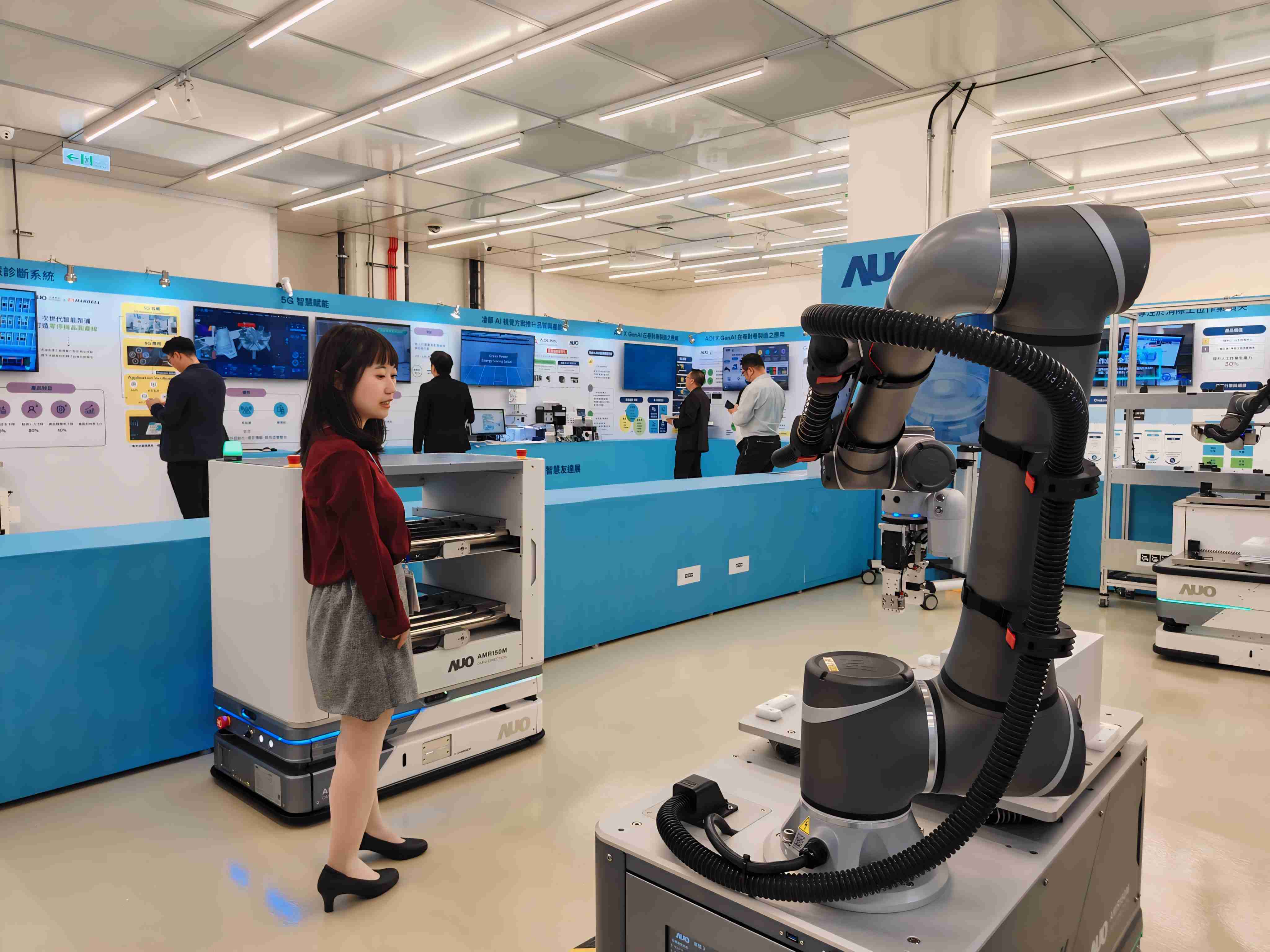 2024智能巨星国际展邀集生态圈伙伴共同参展，，从数字应用、、、、净零减碳到能源发展，，，创造全方位永续商机，，，携手生态圈伙伴迈向永续未来